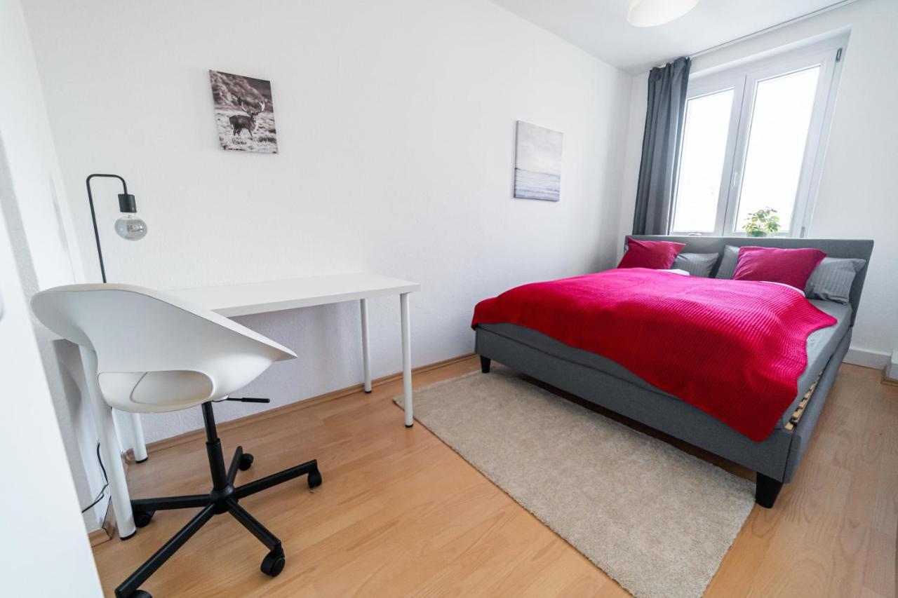 Fullhouse - Chemnitz - Hs46 - 3 Bedrooms - Smarttv المظهر الخارجي الصورة